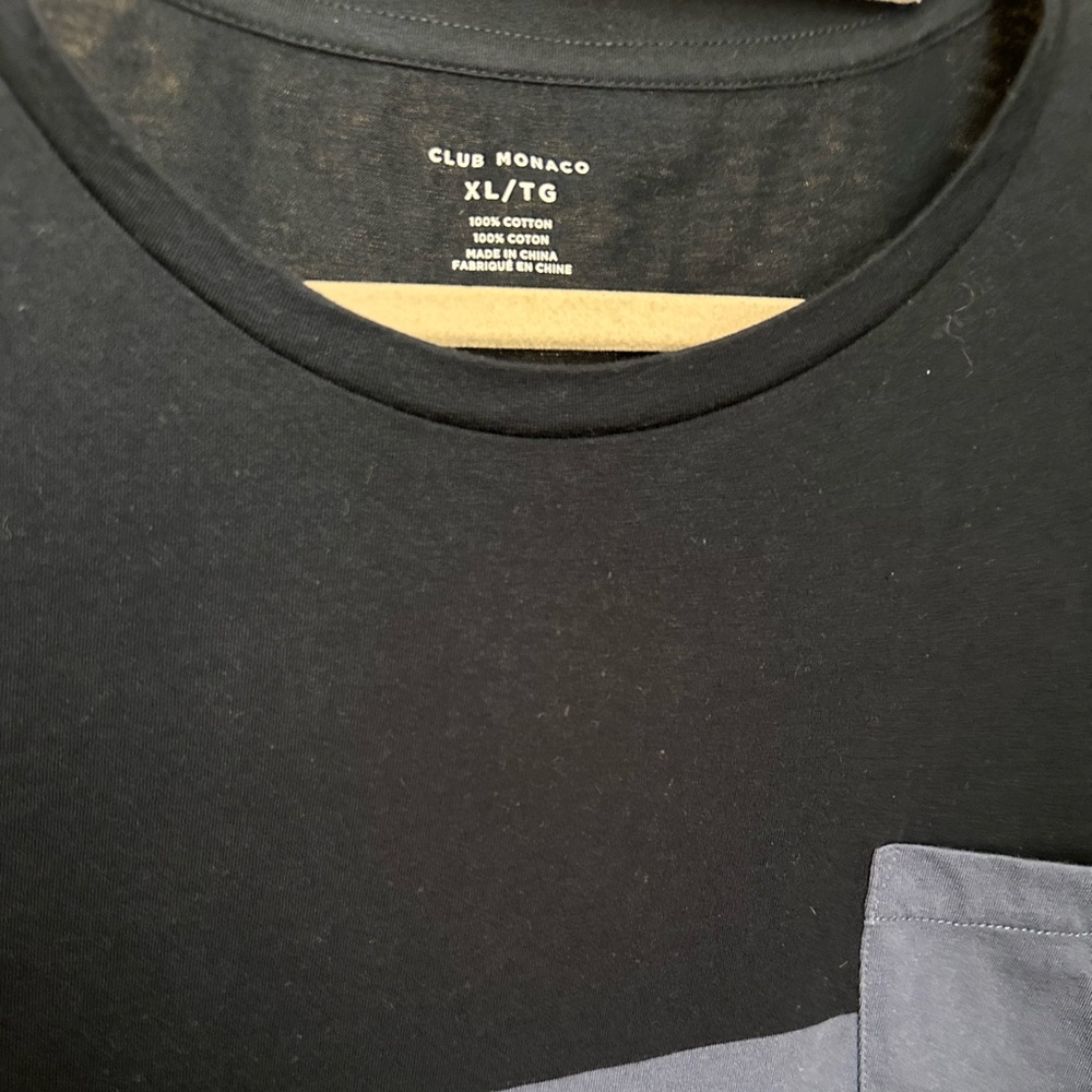 Club Monaco - short sleeve tee with pockets two color